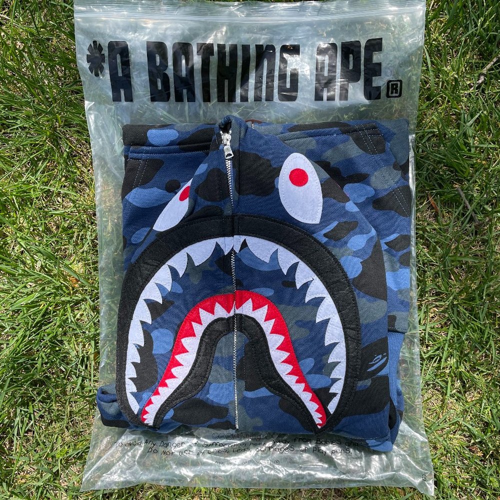 Bape Camo Shark Hoodie (Navy)